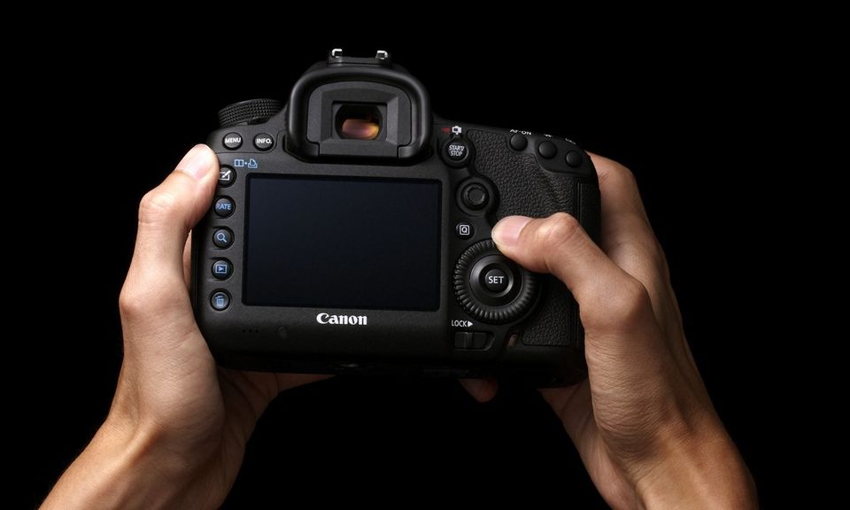 Canon introduces "flatter" picture styles for EOS DSLR video shooters