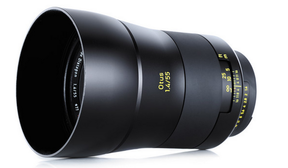 Zeiss 55mm f/1.4 Otus  - The definitive 50mm DSLR lens?