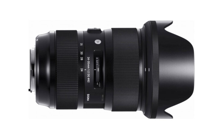 Sigma 24-35mm f/2 - Ultra Fast Full Frame Zoom Lens