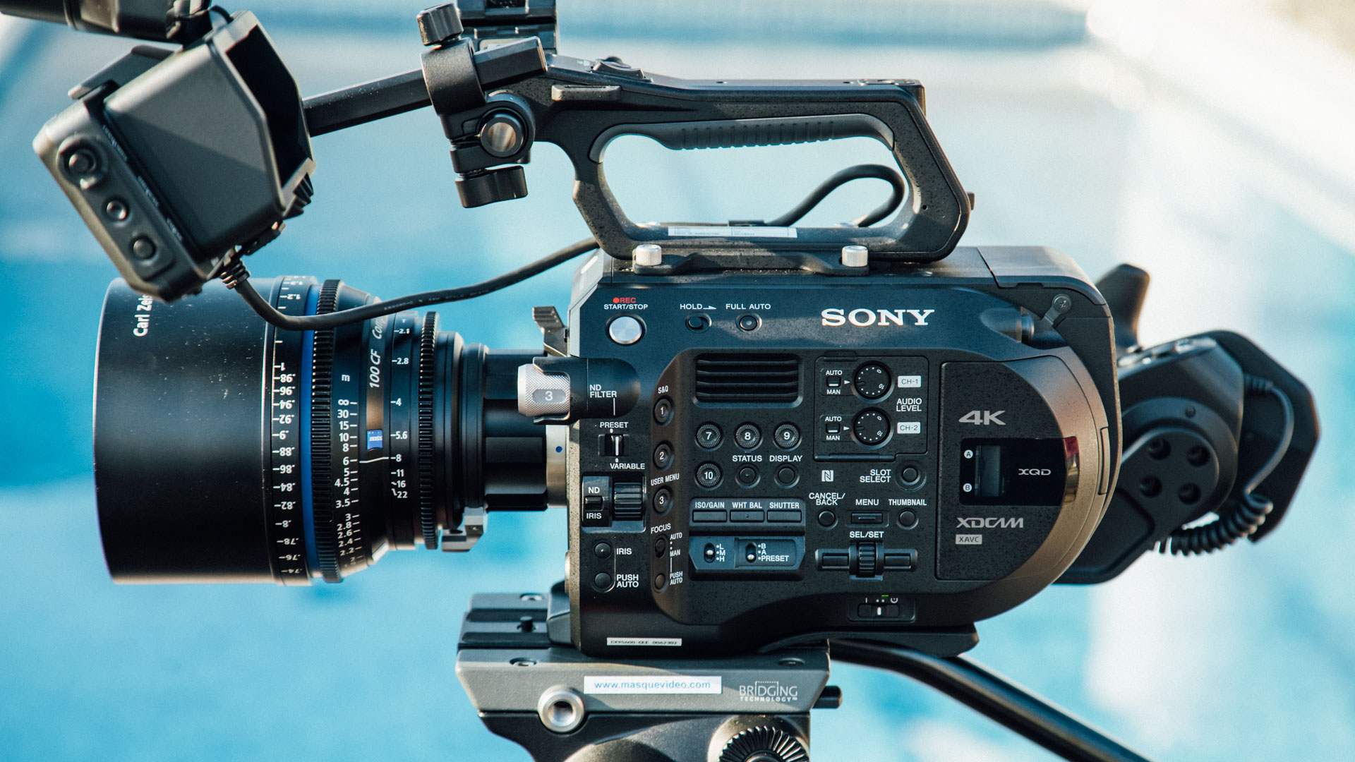 Fértil Factura corona Sony FS7 II Hands-On - Here's the Difference to FS7 mark 1 | CineD
