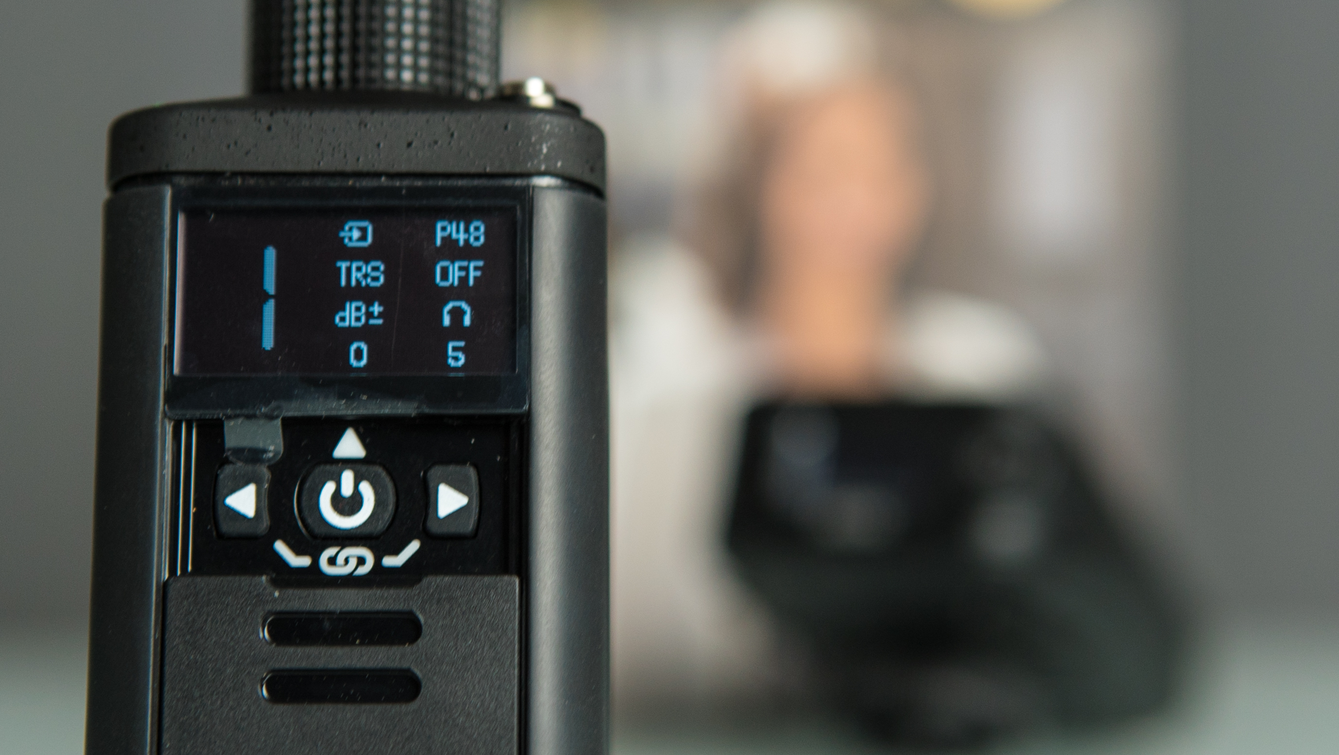 RØDE RodeLink Newsshooter Kit Review - For A Fistful of Features