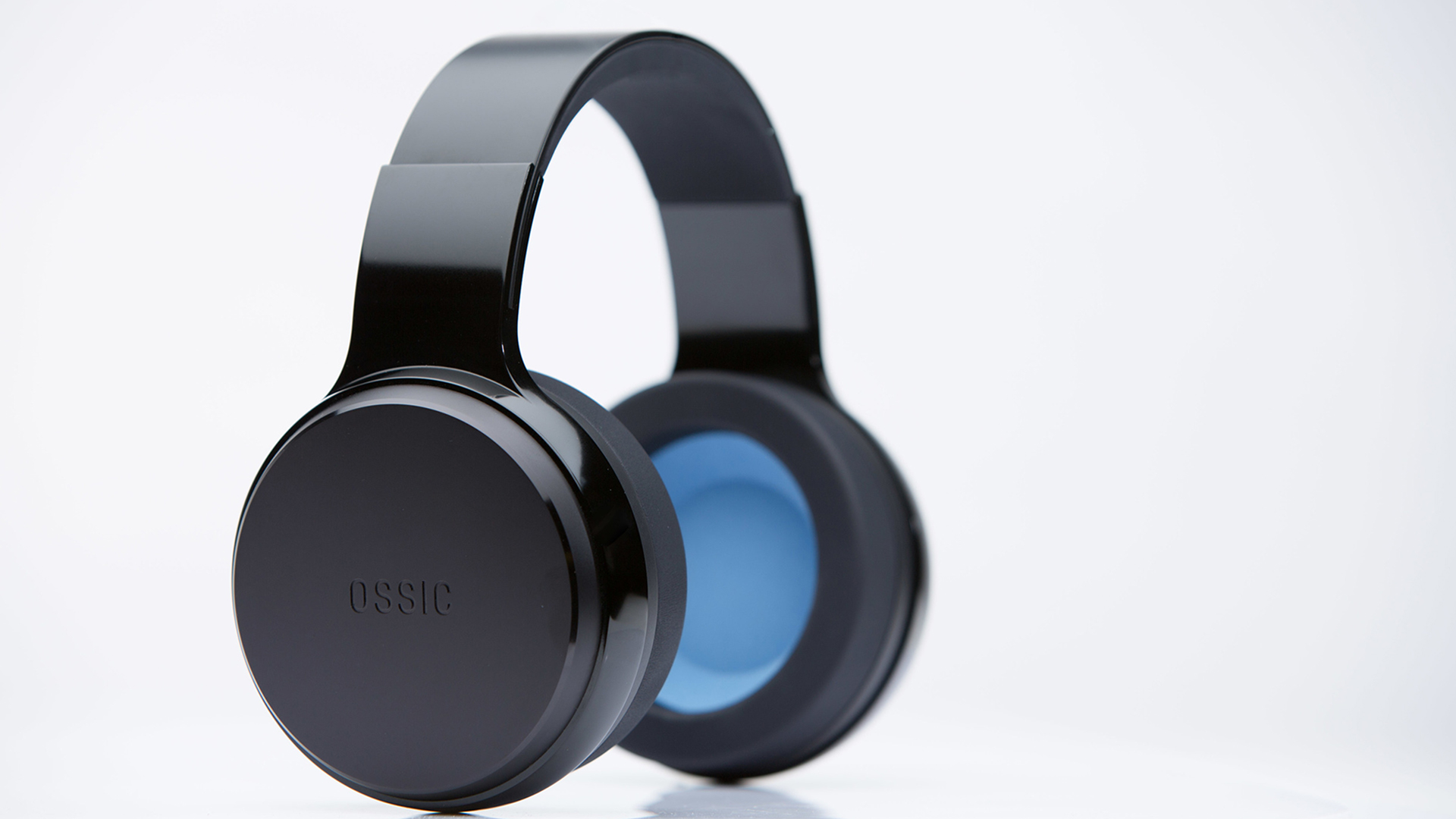 Ossic X － 360°ヘッドフォンがKickstarterに登場。約3億円を集める。