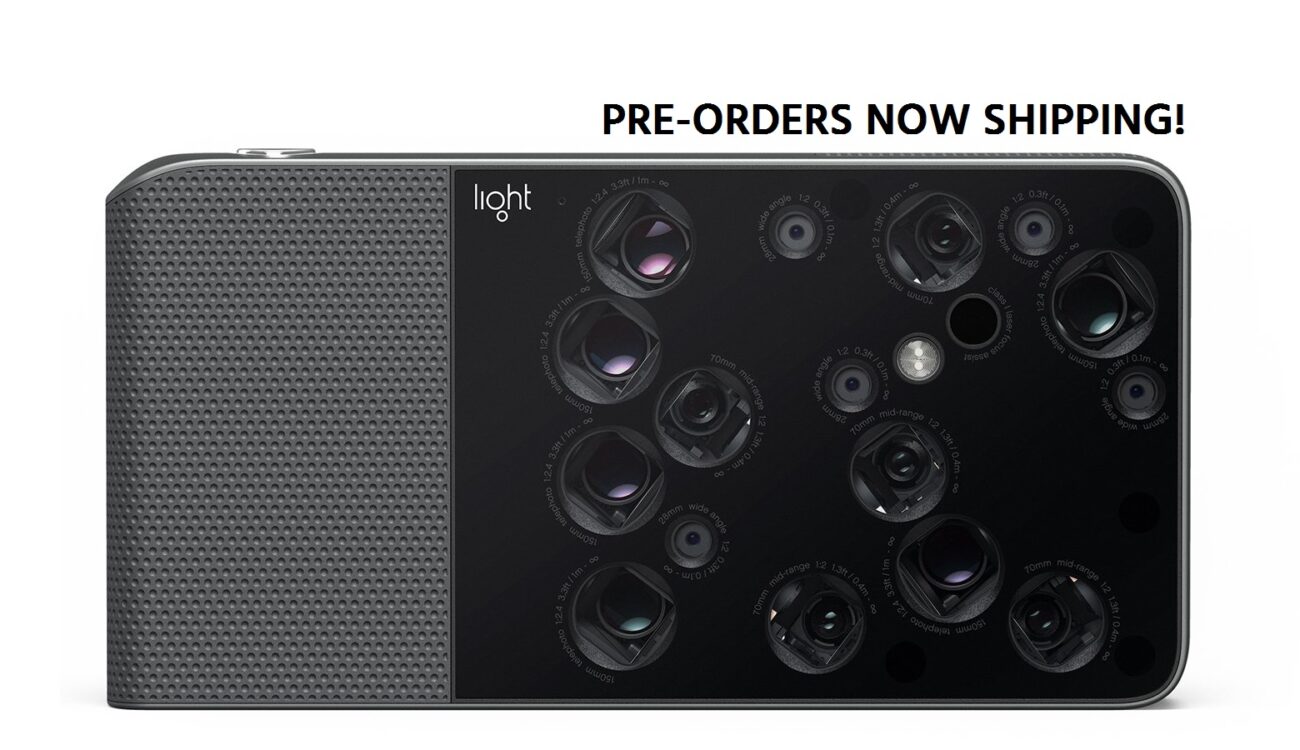 Light L16 - The 16-Lens Camera is Finally Shipping
