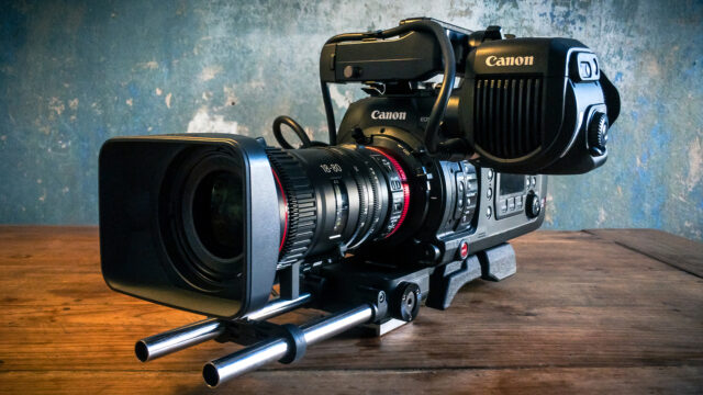 EOS C700