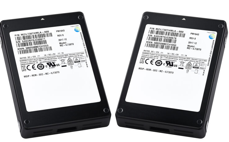 Samsung Squeezes 30TB of Capacity to a Single 2.5" SSD
