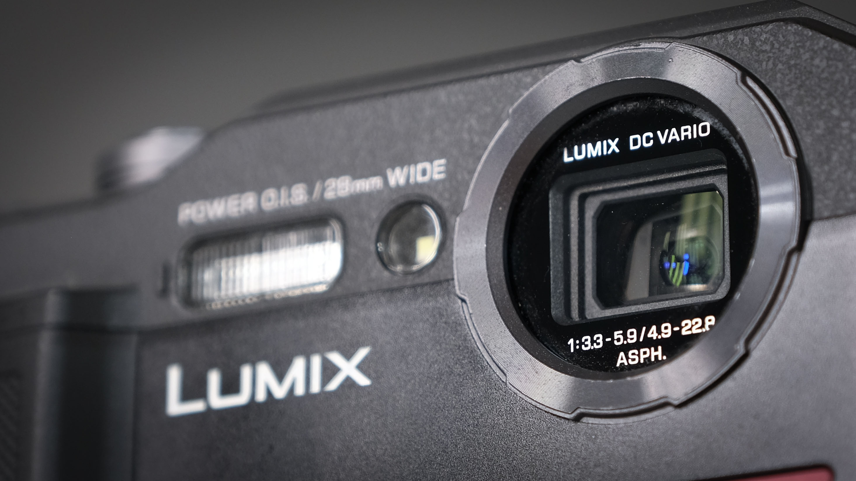 Panasonic LUMIX TS7 / FT7 Review - Is This the Rugged Camera for 