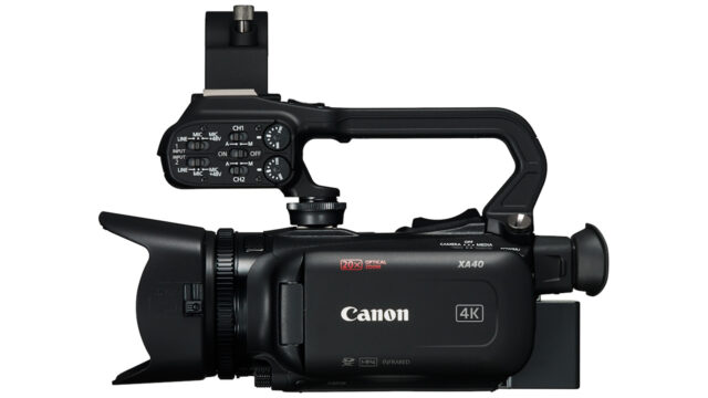 Canon XA40