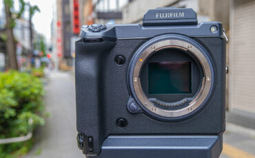 FUJIFILM GFX 100 Introduced - Our First Impression and Sample Footage