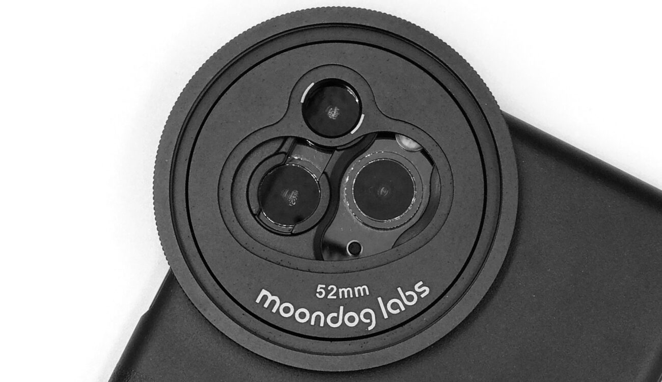Moondog Labs Multi-Camera Filter Mount for iPhone 11