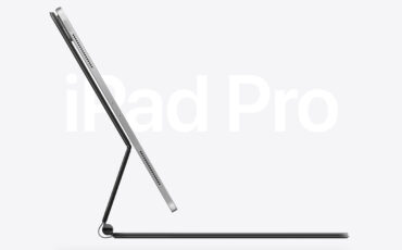 Apple iPad Pro 2020 with Magic Keyboard - Half Computer, Half Tablet