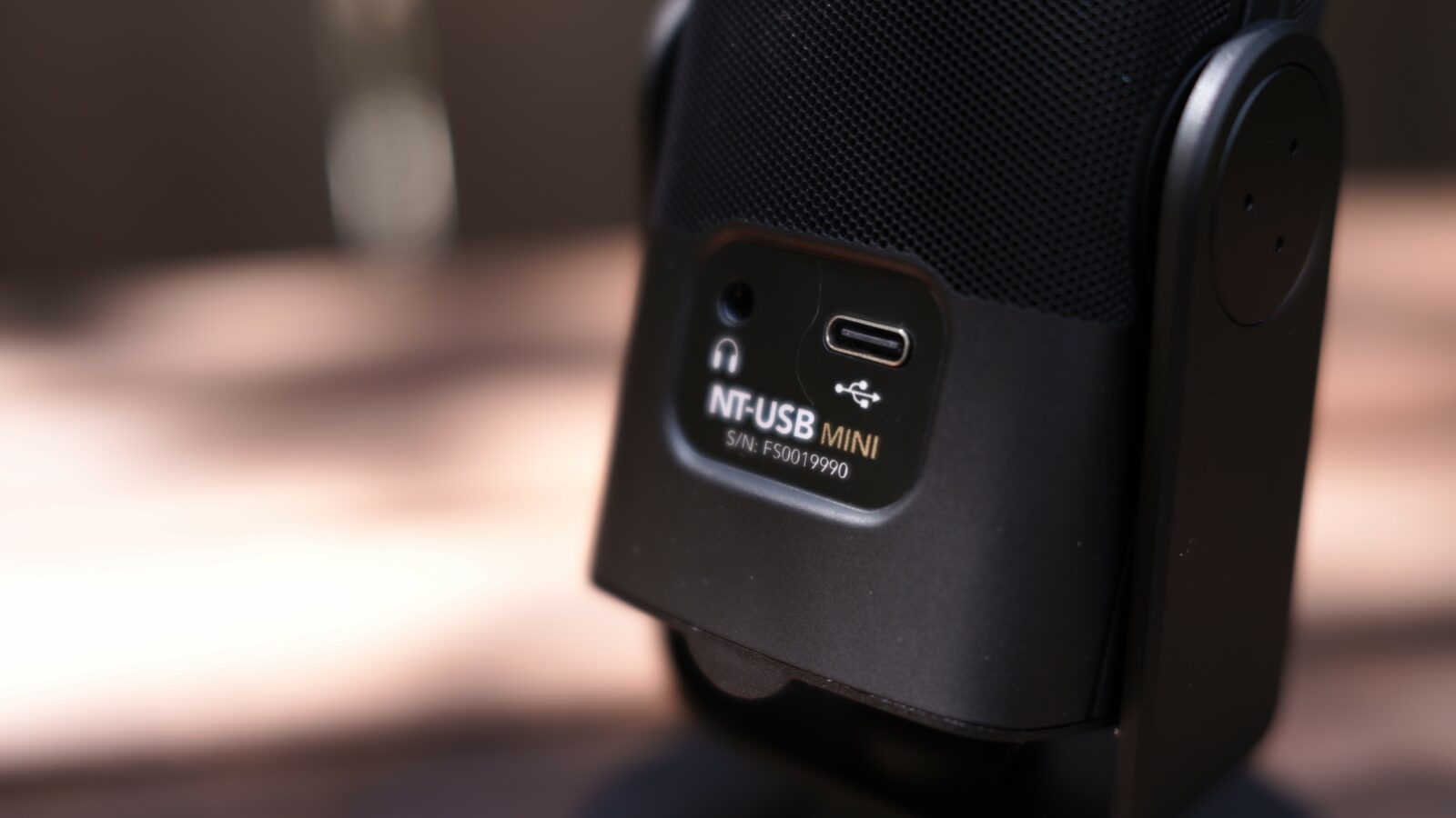 RØDE NT-USB Mini Microphone Review Great | CineD