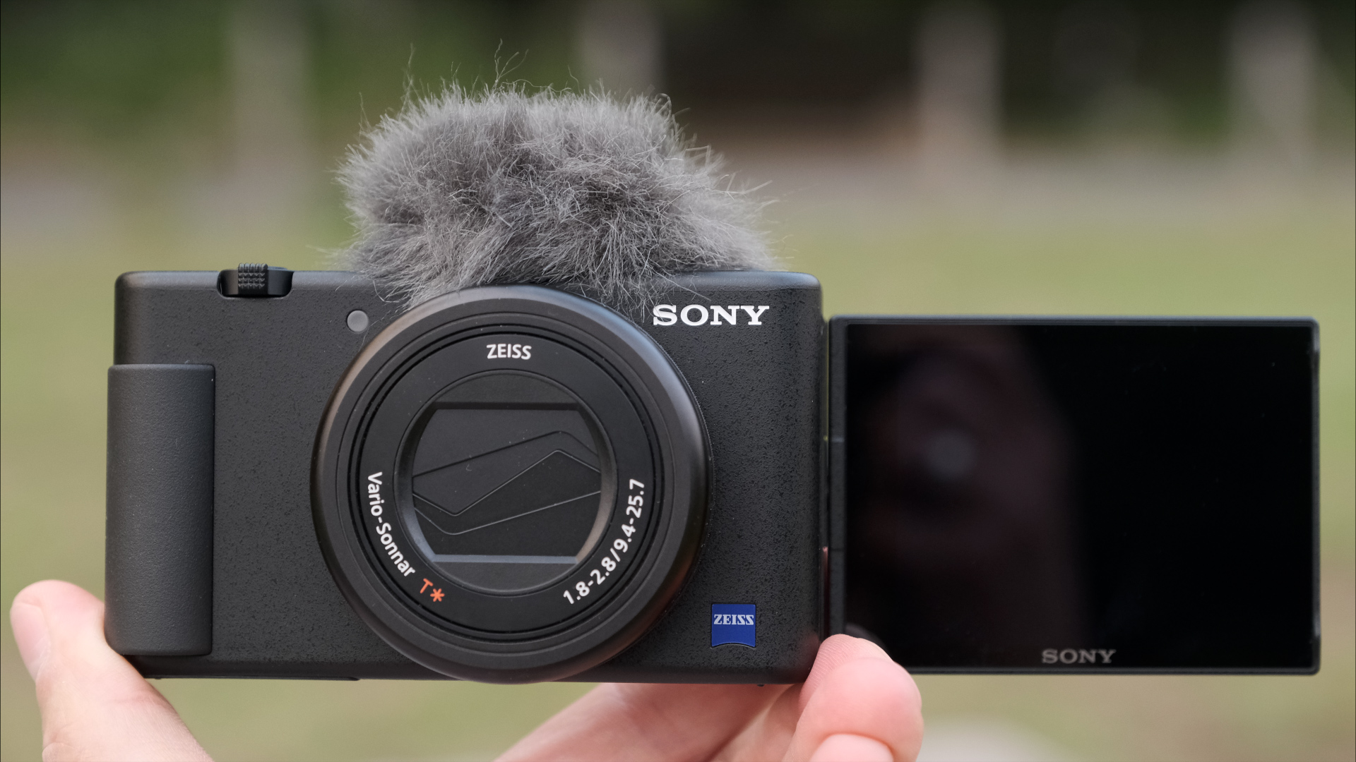 Sony ZV-1 Hands On Review - A New Camera not Only for Vloggers | CineD