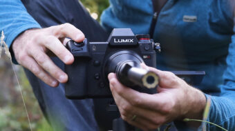 Panasonic LUMIX S1H and Laowa 24mm lens - Good Match for Macro Filming