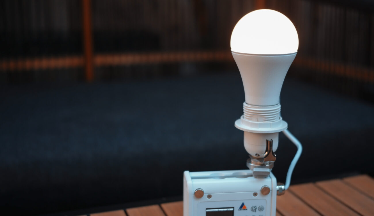 Astera NYX Review - The Quest for the Perfect Cinema Lightbulb