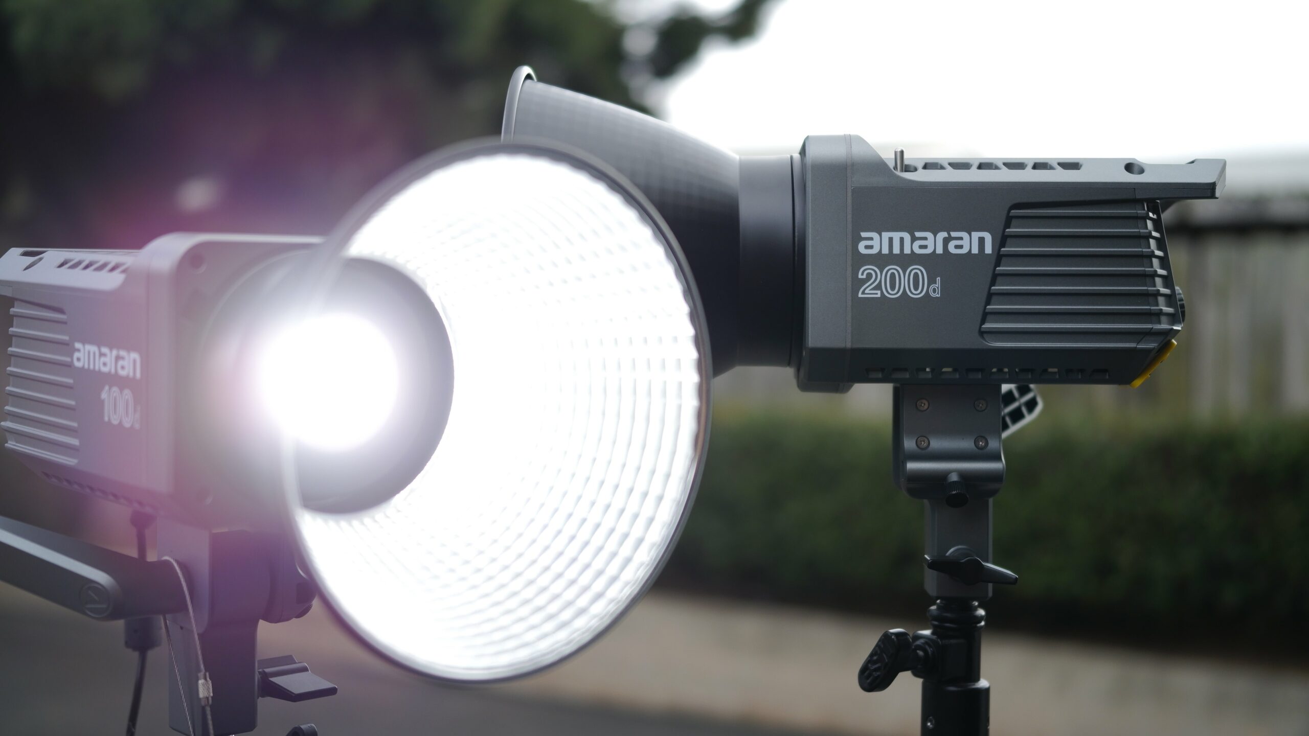 Amaran 100d and 200d Review - New Affordable LED Fixtures from