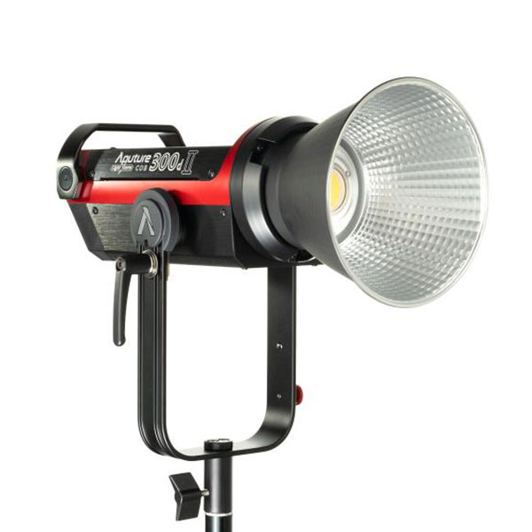 Bowens Aputure COB LS 600x Pro Light Storm Daylight LED Light V-Mount OutdoorWaterproof 