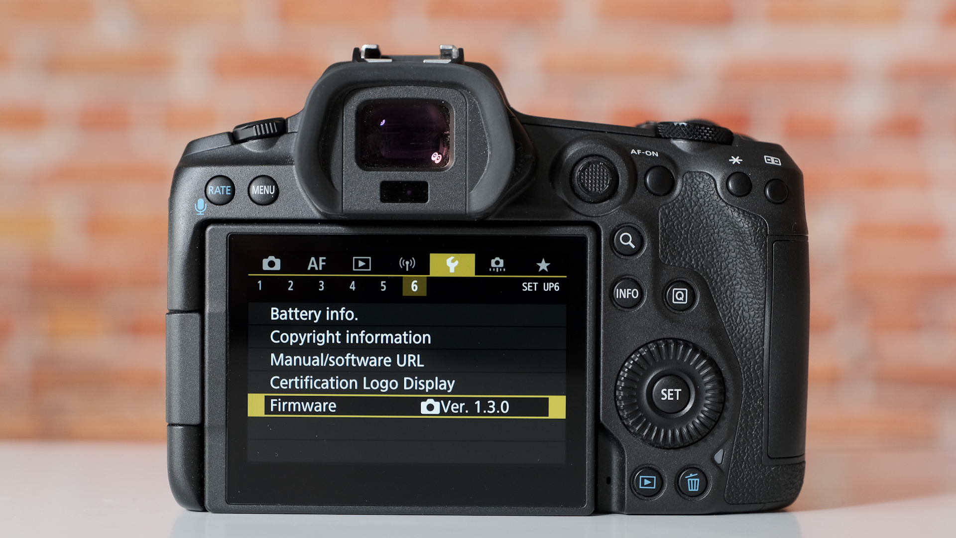 La Canon EOS R5 obtendrá RAW Light y Canon Log 3 con la nueva