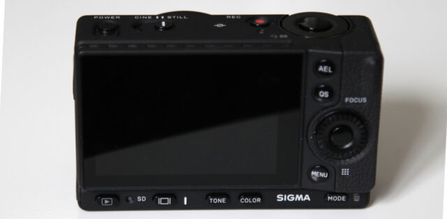 Sigma fp L