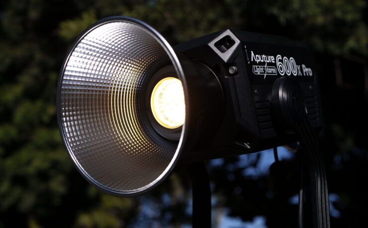 Aputure LS 600x Review – Bi Color LED with Punch