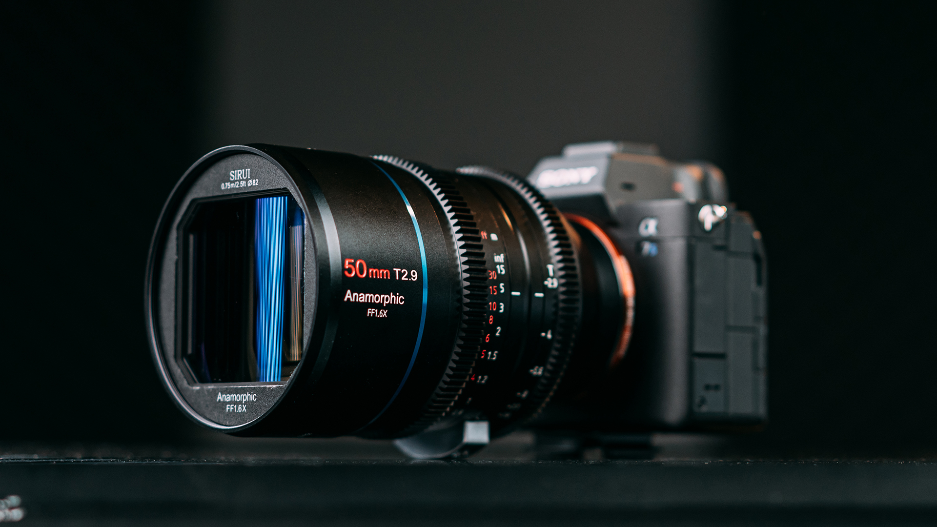 SIRUI 50mm T2.9 1.6x Full-Frame Anamorphic Lens Now on Indiegogo
