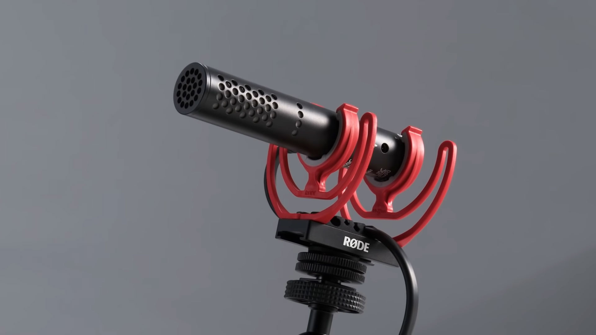 RØDE Microphones VideoMic GO II Lightweight On-Camera… - Moment