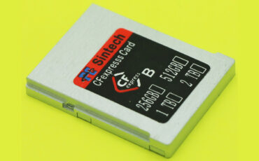 El adaptador DIY Metal de Sintech convierte las SSD M.2 NVMe en tarjetas CFexpress tipo B asequibles