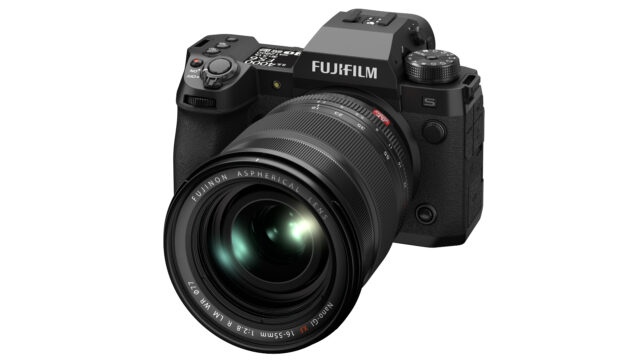 FUJIFILM X-H2S