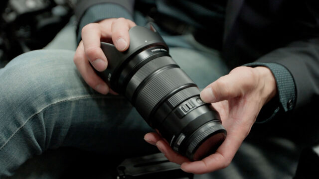 FUJINON XF 18-120mm f/4 power zoom lens