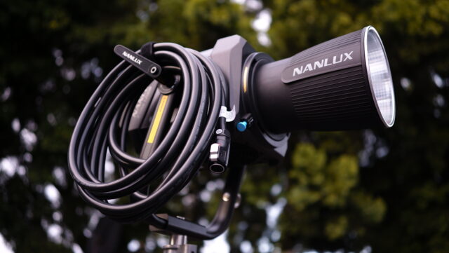 The 7.5m head cable of the Nanlux Evoke 1200B