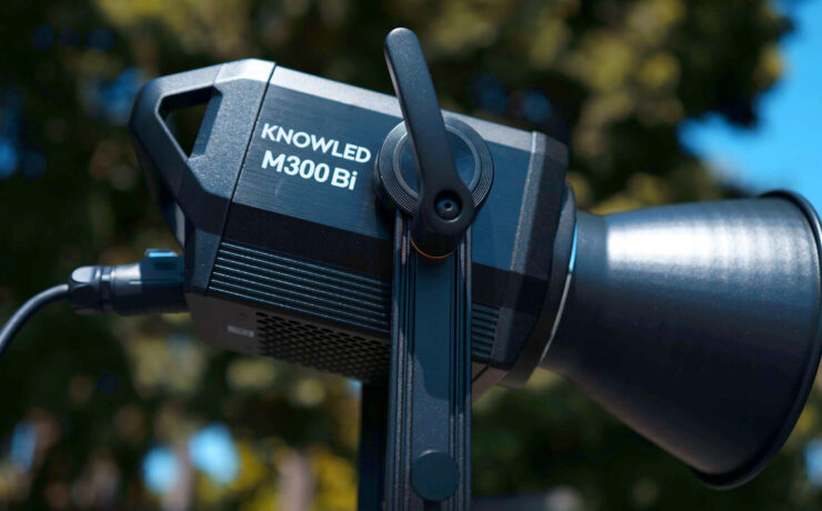 Reseña de la Godox Knowled M300Bi - Un accesorio COB bicolor a precio competitivo