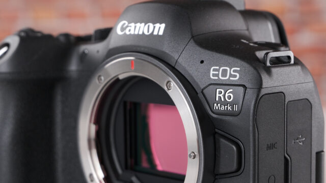 Canon EOS R6 Mark II