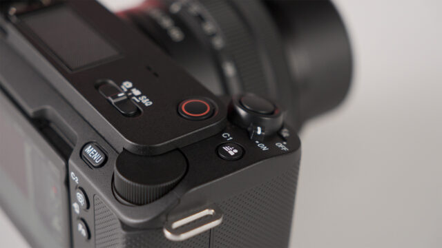 Sony ZV-E1 bokeh switch button