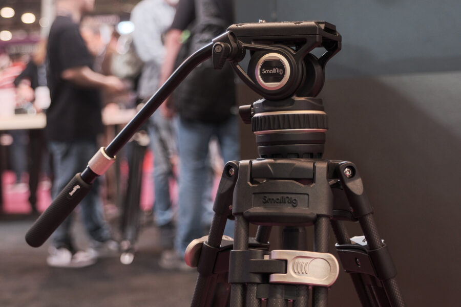 SmallRig FreeBlazer Heavy-Duty Carbon Fiber Tripod