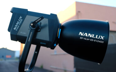 'NANLUX Evoke 2400Bレビュー - 高出力LEDシネマ照明の登場'