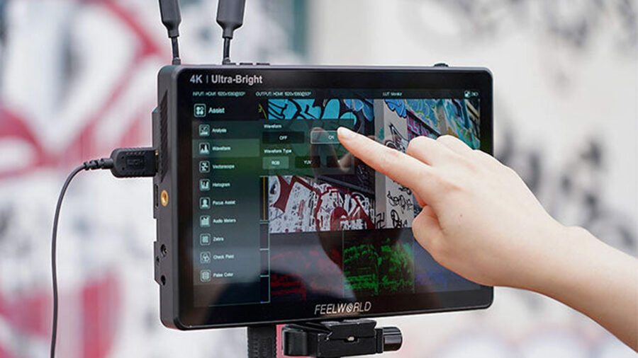 The FEELWORLD LUT11H has touchscreen capabilities