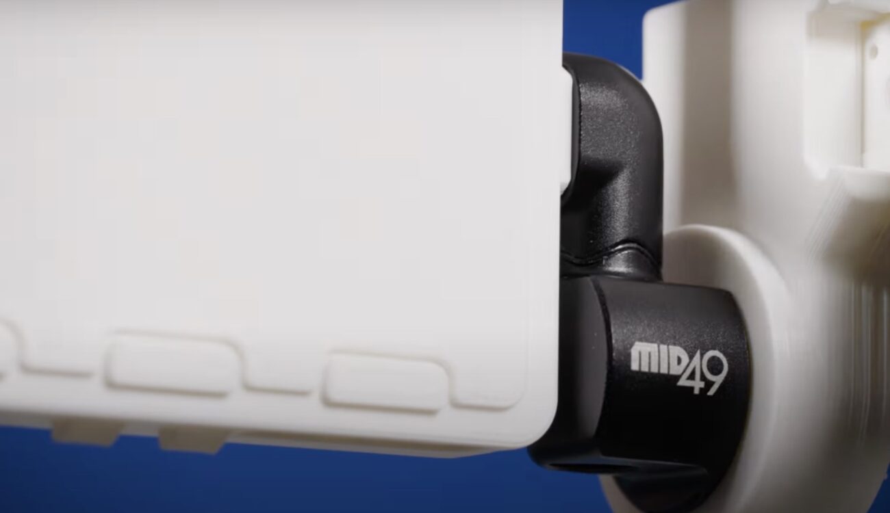 La Montura MID49 para la Sony Burano Permite Reposicionar el Visor Electrónico