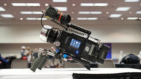 OFGカスタム65の解説 - 富士フイルムGFX100 IIセンサーをベースにしたカスタムシネマカメラ