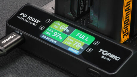 Accsoon Toprig BC-01 Chargeur Rapide 100W 4 Canaux NP-F Avec Écran LCD - USB-C PD Pour Sony NP-F550 F750 F970
