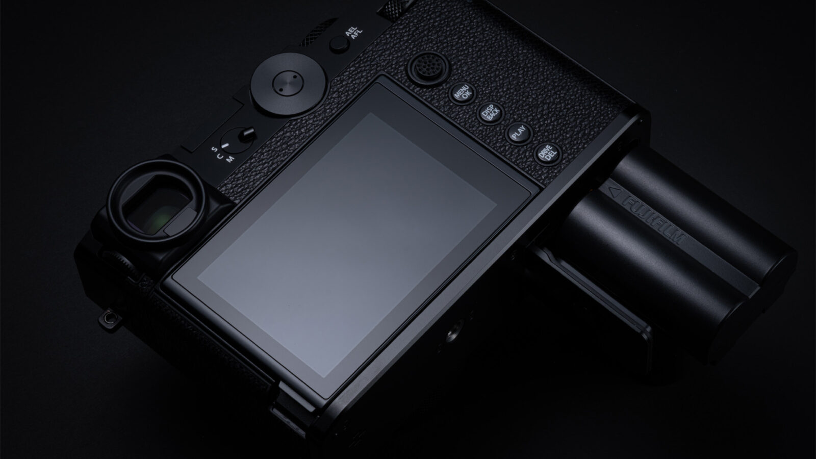FUJIFILM GFX100RF Announced – A Compact Fixed-Lens GFX Camera with Pro ...