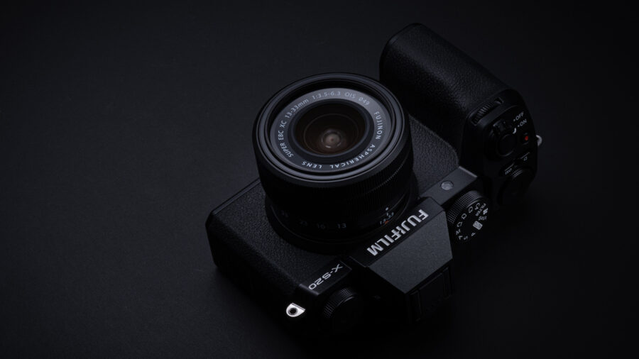 The FUJIFILM FUJINON XC13-33mm F/3.5-6.3 OIS on the X-S20