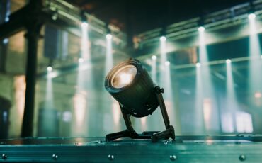 Astera QuikBeam Announced – Ultra-Compact Fresnel with Multiple Powering Options