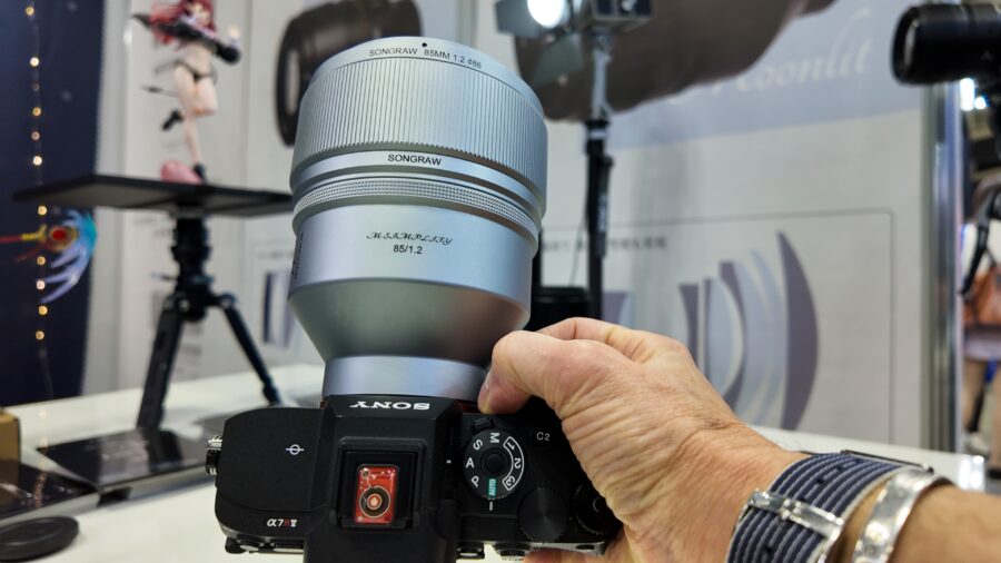 SONGRAW 85mm f1.2.