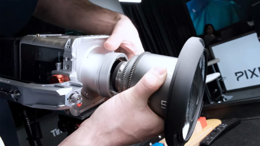 Pixboom camera mounting lens