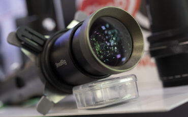 SmallRigがRF 20C LEDスポットライトを発表 ー 20W、フォーカス調整可能、5色出力