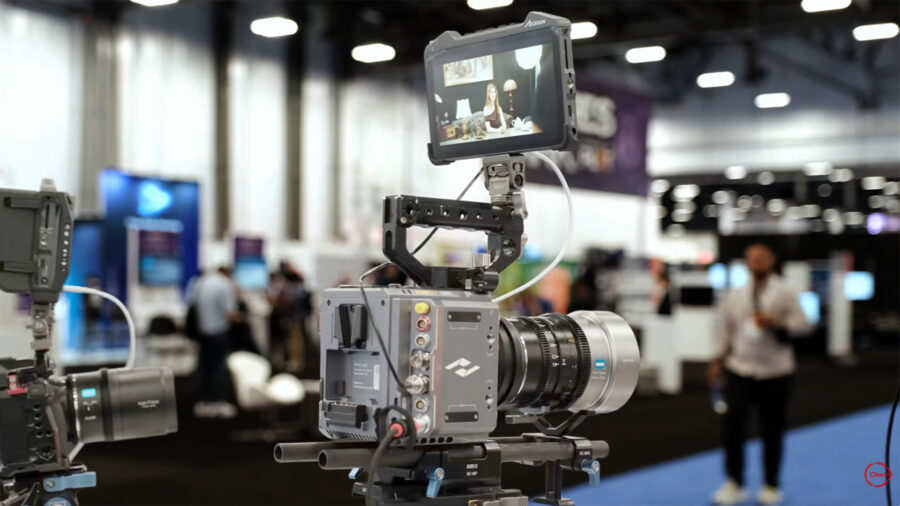 SIRUI IronStar lens mounted on camera