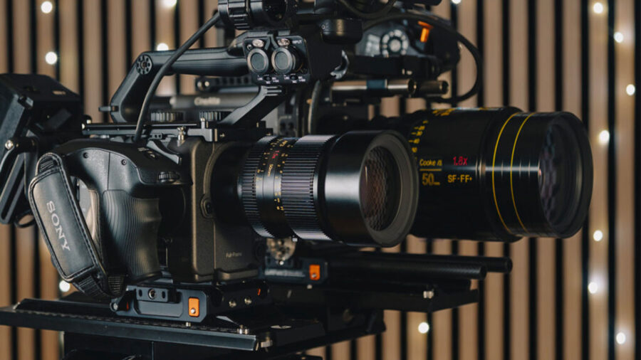 The Cooke AP3 is significantly smaller than the Anamorphic/i FF