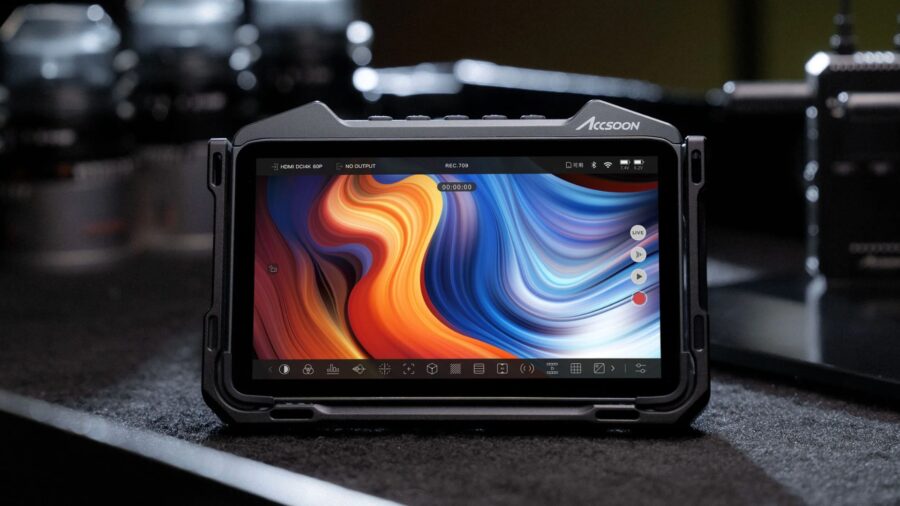 CineView M7 monitor series