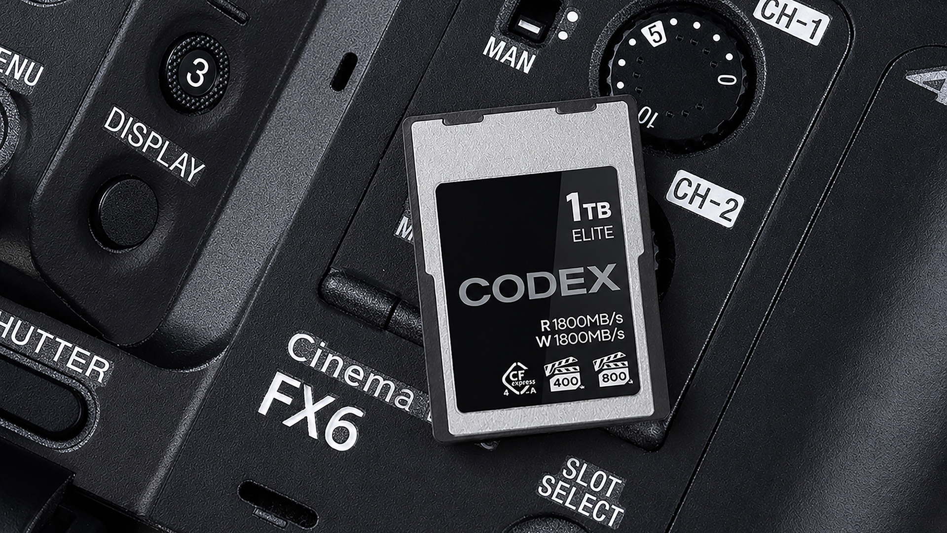 CODEXが、CFexpressカードを発表 ― Type AおよびType B、VPG1600、USB4
