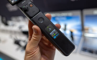 'DigitalFoto Battery Handles for DJI Osmo Pocket and Insta360 Luna Introduced – 5000mAh, 20W Quick Charge, Color Display'