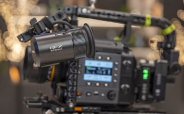 'FUJIFILM VF-GFXC2 Viewfinder for the GFX ETERNA 55 Explained – Native 4:3 OLED, Two Display Modes, Single-Cable Connection'